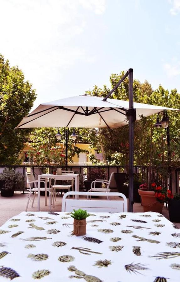 Hotel Miramare Et De La Ville Rimini Ngoại thất bức ảnh